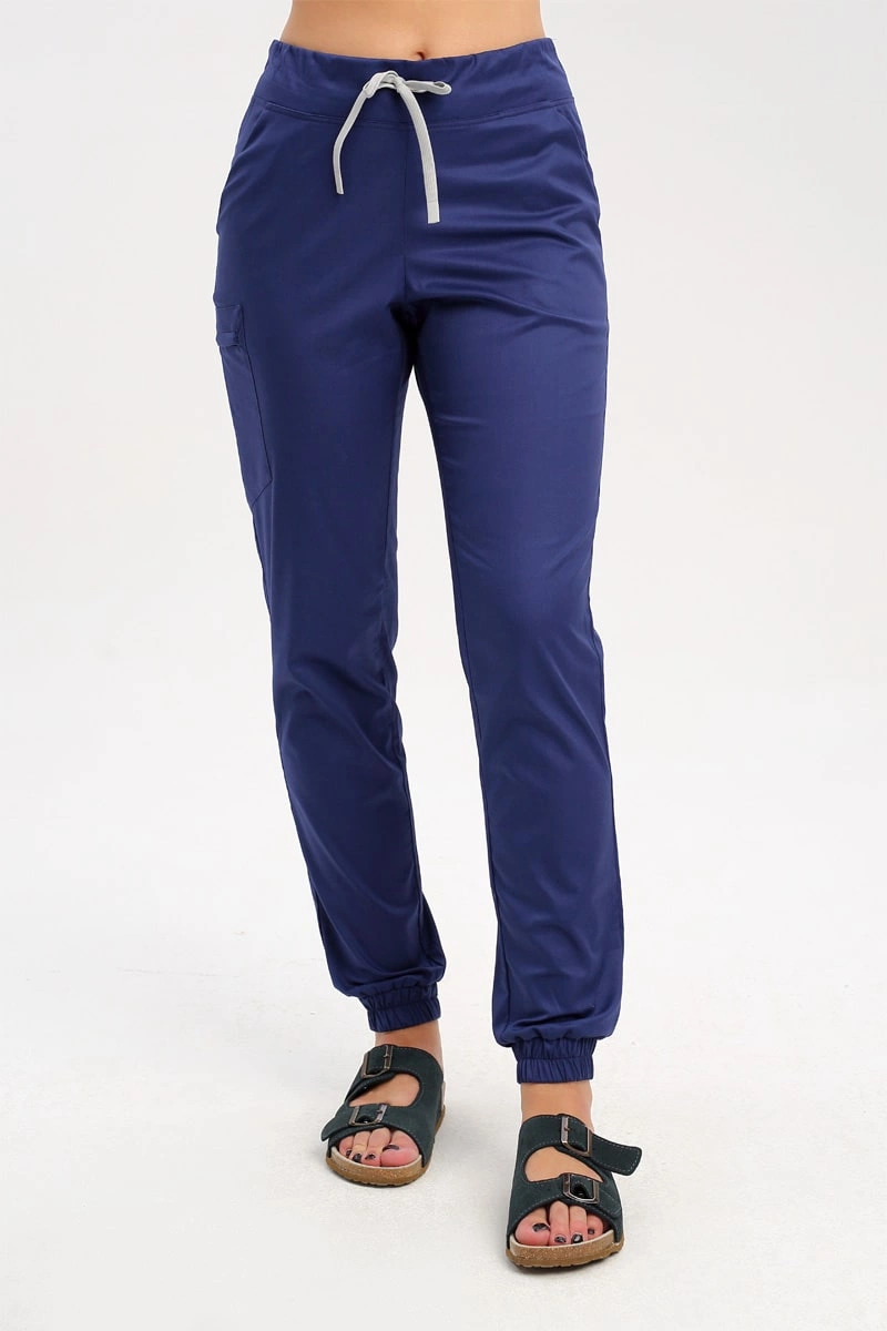 Spodnie medyczne damskie joggery petite jasnogranatowe SE 92, Comfort Stretch