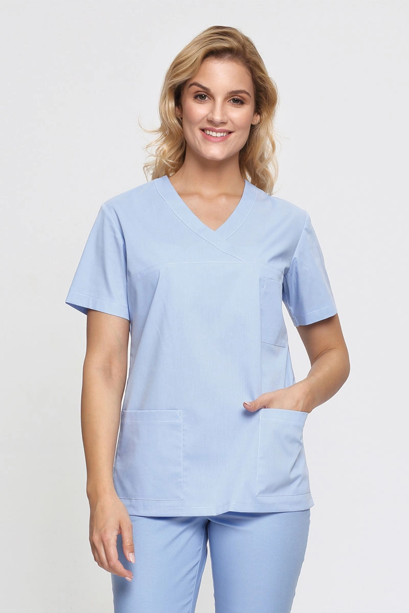 Bluza medyczna damska chirurgiczna jasnoniebieska BL 55, krótki rękaw, Premium
