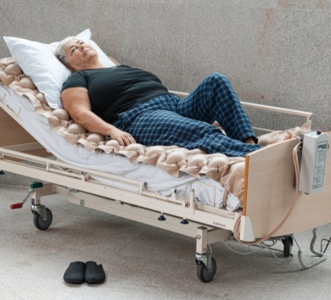 Materac przeciwodleżynowy Pressure Relieving Mattress z kompresorem