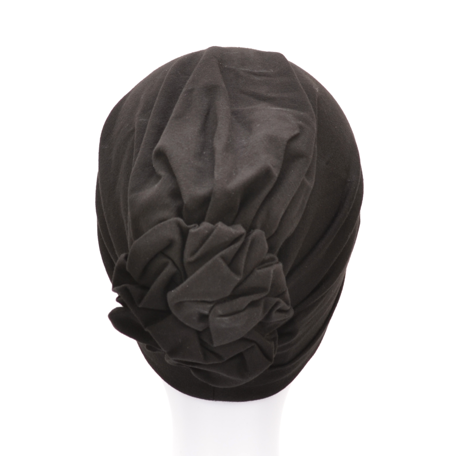 Turban z udrapowaną różą czarny POLA 05*