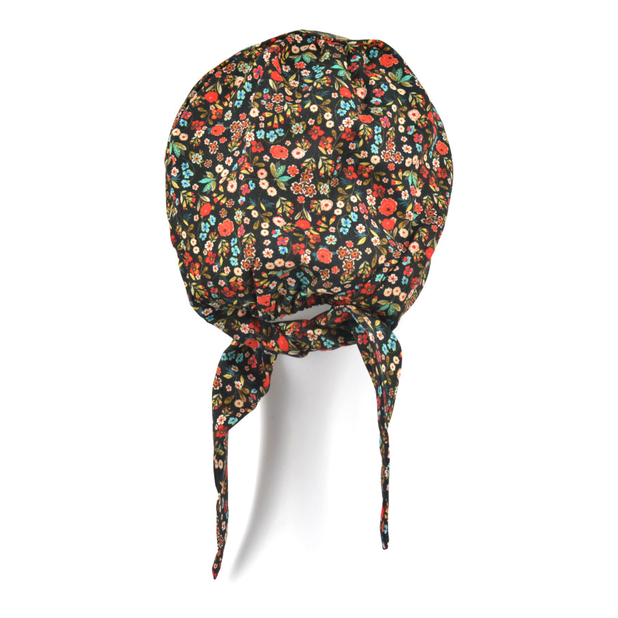 Turban czarny w kwiaty z lekkiego materiału posiadający krótkie troczki do zawiązania z tyłu głowy DAISY T-11*