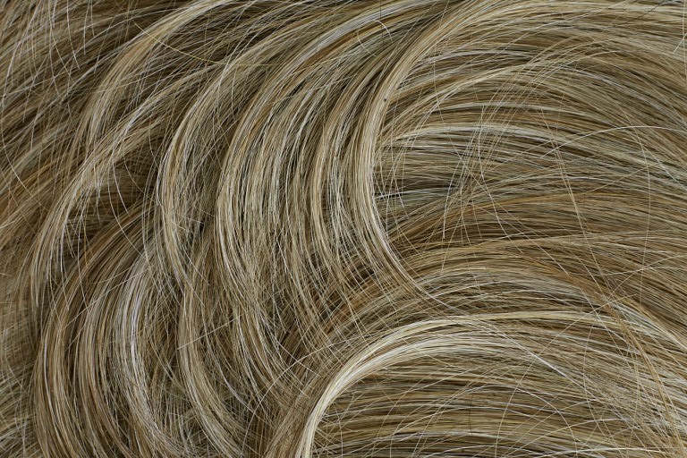 Peruka syntetyczna blond COLETTE NEW 18/24/22