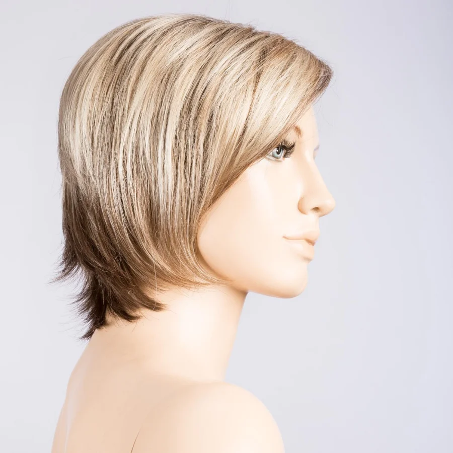 Peruka z włosów syntetycznych wielotonowy piaskowy blond z odrostem FAME sandmulti/rooted