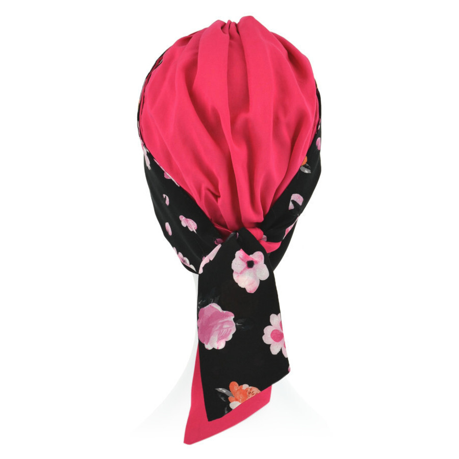 Turban różowo czarny z motywem kwiatów z długimi troczkami 100% wiskoza ASTER 145/358