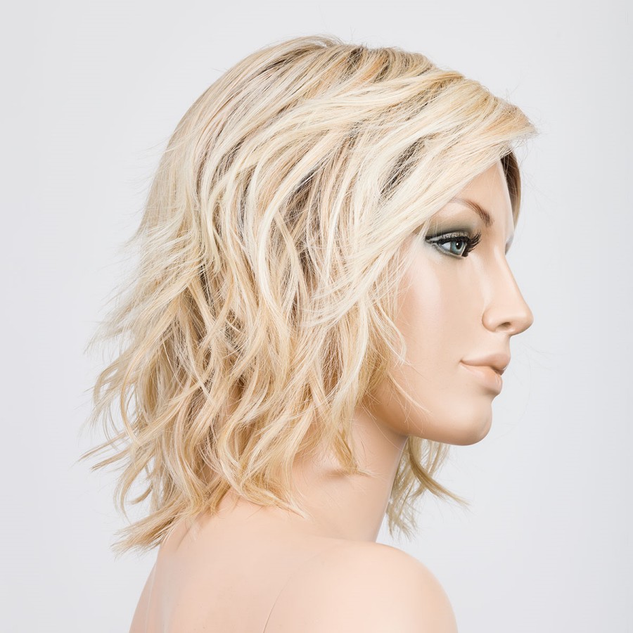 Peruka falowany cieniowany bob z grzywką pastelowy blond z odrostem ANIMA pastelblonde/rooted