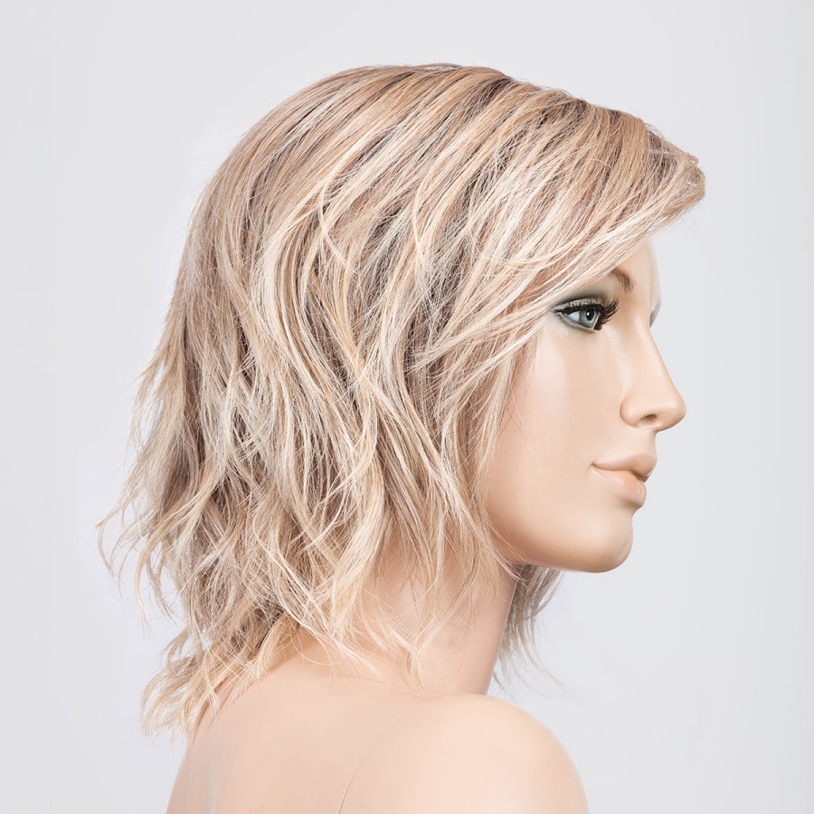 Peruka falowany cieniowany bob z grzywką piaskowy blond z odrostem ANIMA sandyblonde/rooted