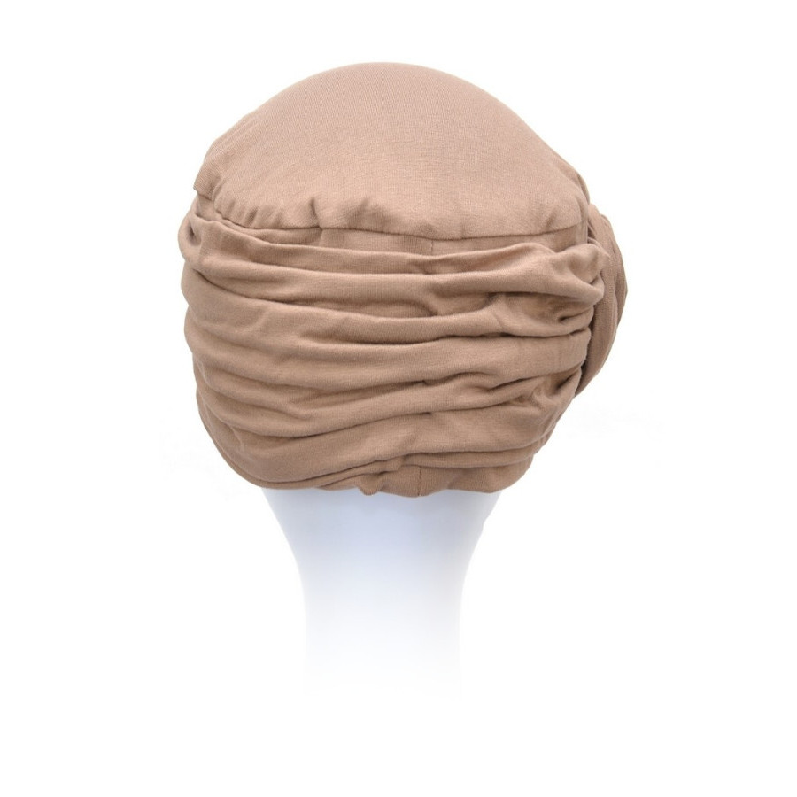 Turban z drapowaną różą beżowy w odcieniu cappuccino PUERTO RICO B17*