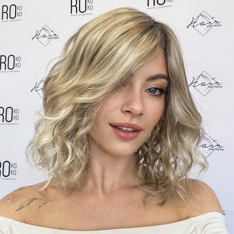 Peruka syntetyczna wielotonowy blond z odrostem CHACHA 14/88/8R