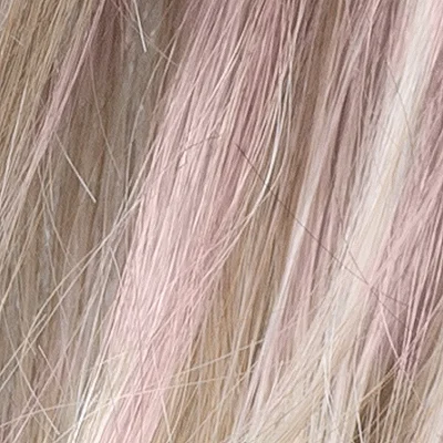 Krótka peruka syntetyczna blond z pastelowo różowymi refleksami READY MONO PART pastel rose/rooted