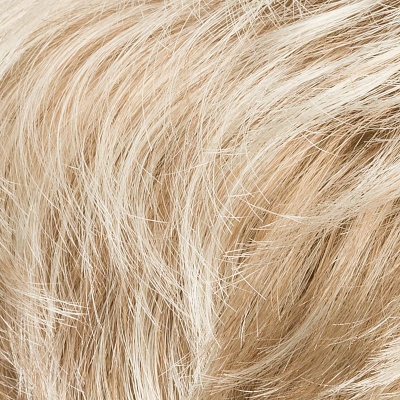 Krótka peruka syntetyczna z miękkim cieniowaniem i teksturowaną grzywką jasny miodowy blond COCO lighthoney/mix